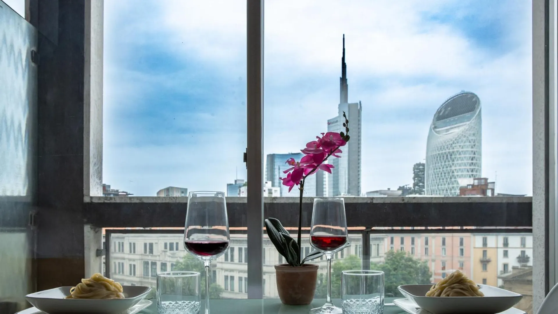 Dehomes - Porta Nuova Business Studios Milan